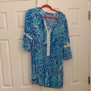 Lilly Pulitzer Blue and White Mid Sleeve Dress